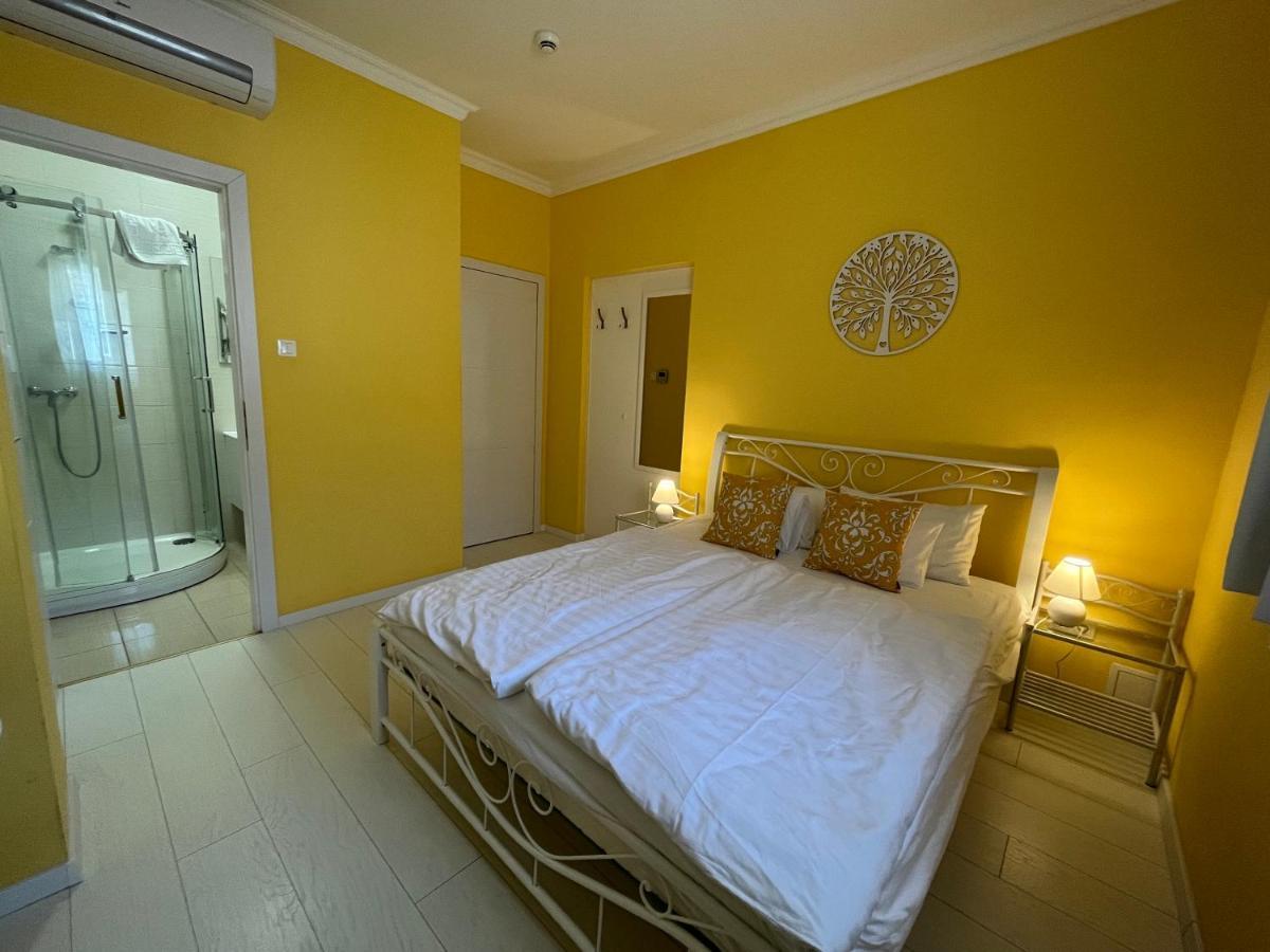 Camille Apartmanhouse Budapest Luaran gambar